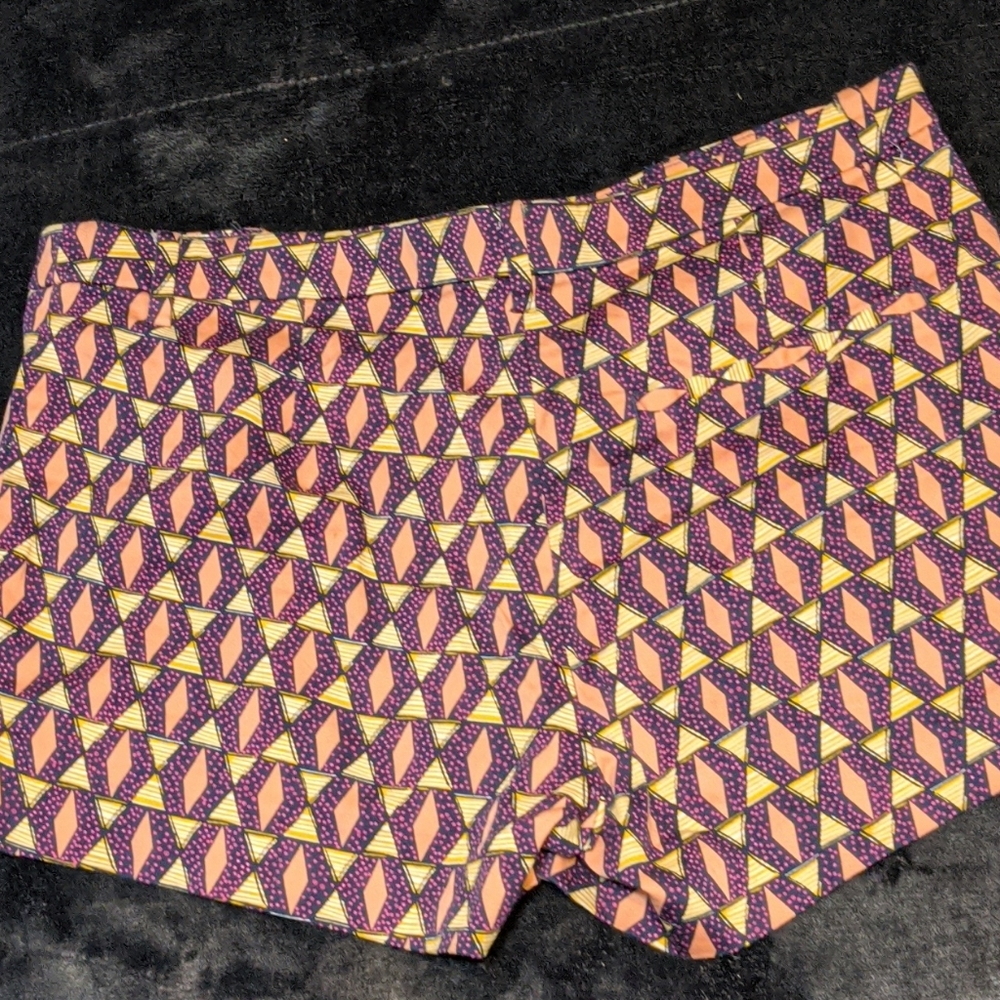 H&M patterned shorts - Picture 3 of 3
